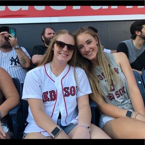 Meet your Posher, Mackenzie